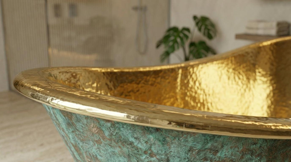 Luxury Hammered Copper Bathtub – Handmade Freestanding Soaking Tub, Vintage Patina Style, Artisan Metal Bath Tub