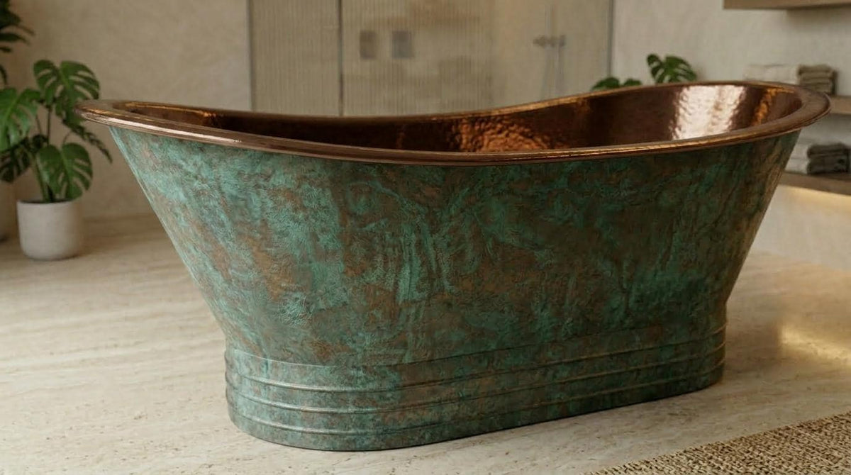 Handmade Copper Bathtub – Hammered Freestanding Soaking Tub, Vintage Patina Bath, Luxury Artisan Metal Bathtub